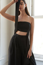 Load image into Gallery viewer, SPRINGTIME SERENADE WOVEN JUMPSUIT
