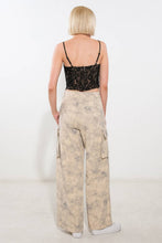 Load image into Gallery viewer, IN THE SPOTLIGHT WOVEN PANTS
