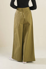 Load image into Gallery viewer, HIDDEN REFLECTIONS WOVEN PANTS
