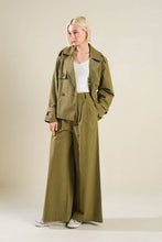 Load image into Gallery viewer, HIDDEN REFLECTIONS WOVEN PANTS
