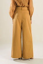 Load image into Gallery viewer, ELEGANCE UNVEILED WOVEN PANTS
