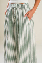Load image into Gallery viewer, WISHFUL THINKING WOVEN PANTS
