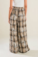 Load image into Gallery viewer, TIMELESS CHARM WOVEN PANTS

