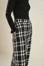 Load image into Gallery viewer, WHEN I'M WITH YOU WOVEN PANTS
