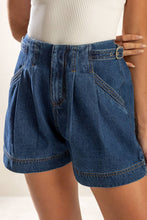 Load image into Gallery viewer, SPRING ROMANCE DENIM SHORTS
