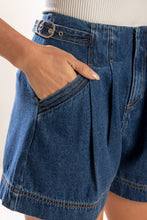 Load image into Gallery viewer, SPRING ROMANCE DENIM SHORTS
