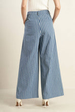 Load image into Gallery viewer, FRAMES OF BLISS WOVEN PANTS
