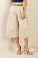 Load image into Gallery viewer, DRIFTING CURRENTS WOVEN CULOTTE PANTS
