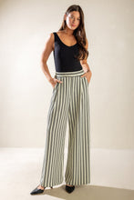 Load image into Gallery viewer, IN THE QUIET SHADE WOVEN PANTS
