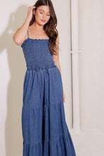 Load image into Gallery viewer, FEELING FREE INDIGO DENIM JUMPSUIT
