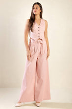 Load image into Gallery viewer, FIERCELY STUNNED WOVEN PANTS
