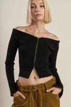 Load image into Gallery viewer, CHANGE OF PACE SWEATER TOP
