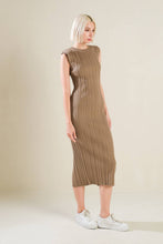 Load image into Gallery viewer, STORY OF US SWEATER MIDI DRESS
