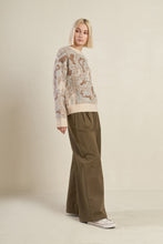 Load image into Gallery viewer, PROMINENT CHARM PULLOVER SWEATER TOP
