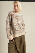Load image into Gallery viewer, PROMINENT CHARM PULLOVER SWEATER TOP

