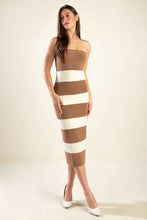 Load image into Gallery viewer, ROMANTIC AFTERNOON SWEATER MIDI TUBE DRESS
