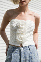 Load image into Gallery viewer, SUMMERY DARLING WOVEN TOP
