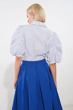 Load image into Gallery viewer, DYNAMIC LOVE WOVEN TOP
