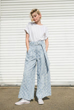 Load image into Gallery viewer, LET IT ALL GO KNIT TOP
