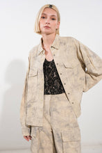 Load image into Gallery viewer, IN THE SPOTLIGHT WOVEN TOP
