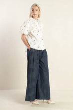 Load image into Gallery viewer, FOREVER DAYDREAMING WOVEN TOP

