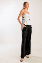Load image into Gallery viewer, IN THIS MOMENTS WHITE TOP
