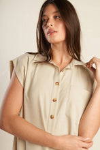 Load image into Gallery viewer, GO WITH GRACE WOVEN SHIRT
