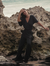 Load image into Gallery viewer, Harlow Top - Black
