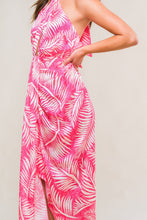 Load image into Gallery viewer, BREEZY WALKS MIDI DRESS
