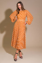 Load image into Gallery viewer, MOMENT MAKER WOVEN MIDI DRESS
