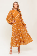 Load image into Gallery viewer, MOMENT MAKER WOVEN MIDI DRESS
