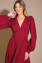 Load image into Gallery viewer, POSH PRESENCE WOVEN MIDI DRESS
