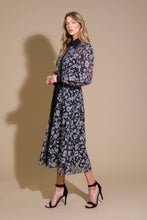 Load image into Gallery viewer, CAPTIVATING ALWAYS JACQUARD MIDI DRESS
