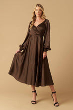 Load image into Gallery viewer, ROMANTIC LOVER EMBELLISHED WOVEN MIDI DRESS
