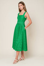 Load image into Gallery viewer, DAFFODILS &amp; DAYDREAMS WOVEN LACE MIDI DRESS
