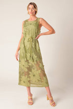 Load image into Gallery viewer, IN MY FREE TIME WOVEN LACE MIDI DRESS
