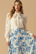 Load image into Gallery viewer, STARS IN MY HEART WOVEN MIDI SKIRT
