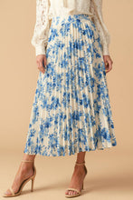 Load image into Gallery viewer, STARS IN MY HEART WOVEN MIDI SKIRT

