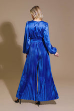 Load image into Gallery viewer, CRUSHING ON YOU SATIN JUMPSUIT
