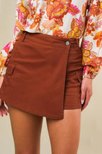 Load image into Gallery viewer, THE WAY OUT TWILL SKORT
