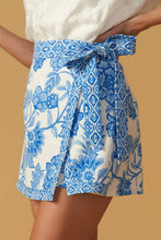 Load image into Gallery viewer, LOVELY DARLING WOVEN SKORT
