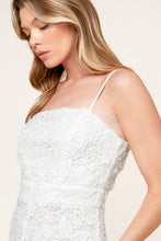 Load image into Gallery viewer, JUST ENOUGH OFF WHITE WOVEN LACE JUMPSUIT
