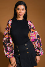 Load image into Gallery viewer, STOP &amp; STARE SWEATER TOP
