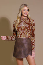 Load image into Gallery viewer, WARM AFTERNOONS JACQUARD SWEATER TOP
