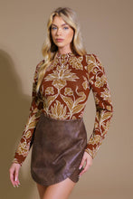 Load image into Gallery viewer, WARM AFTERNOONS JACQUARD SWEATER TOP
