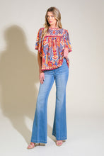 Load image into Gallery viewer, SPARKLY ENERGY WOVEN TOP
