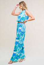 Load image into Gallery viewer, MARITIME MUSE WOVEN PLISSE TOP AND PANT SET
