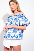 Load image into Gallery viewer, DIVIDE AND CONTOUR WOVEN TOP
