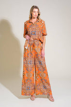 Load image into Gallery viewer, COUNTRYSIDE CHARM WOVEN TOP

