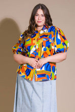 Load image into Gallery viewer, HEART ON DISPLAY WOVEN TOP

